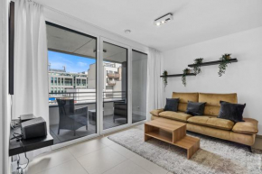 Modern 1-BR Apartment with Balcony in Cessange